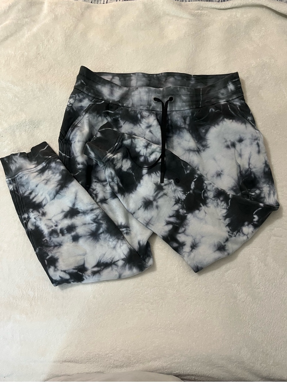 Lululemon Joggers